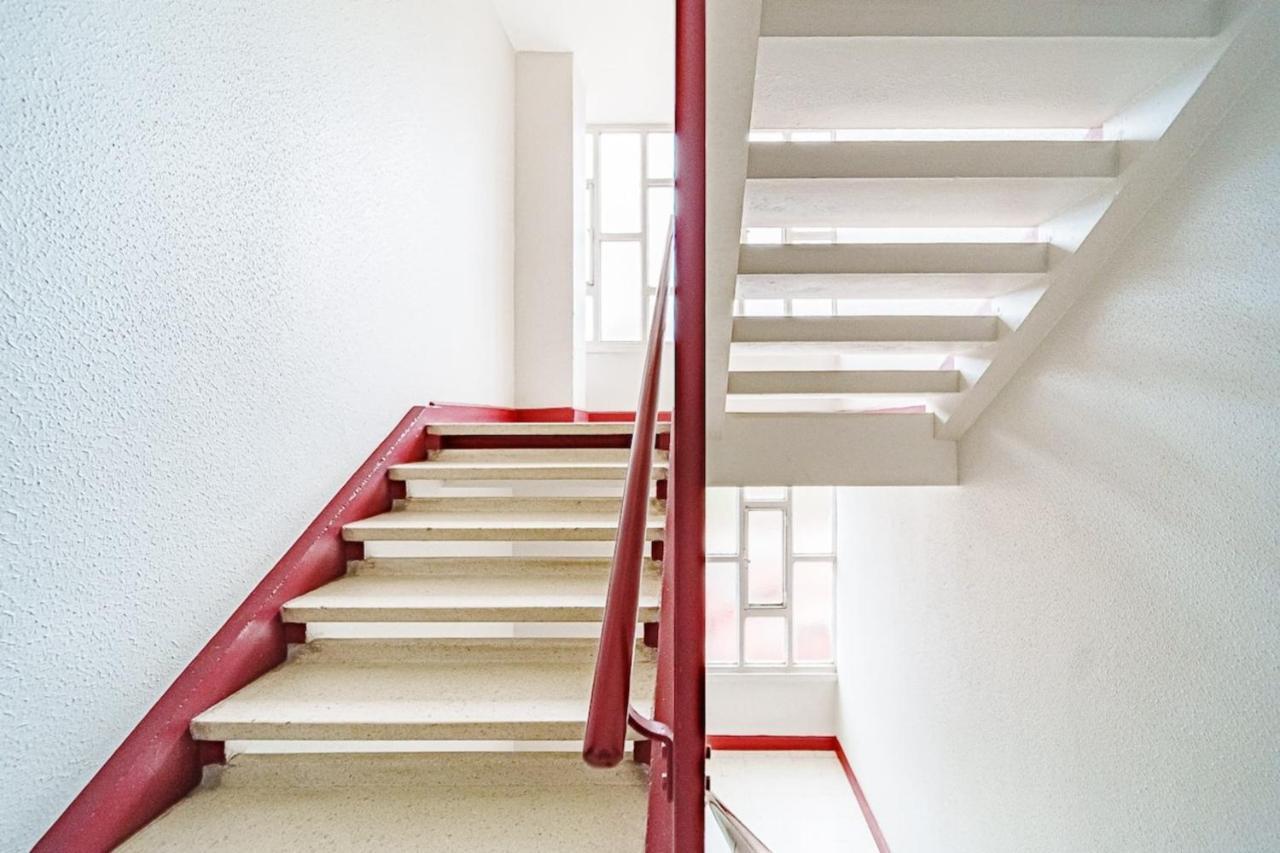 The Billon-Spacious 8 People Balcony-Metro Gratte Ciel Villeurbanne Extérieur photo